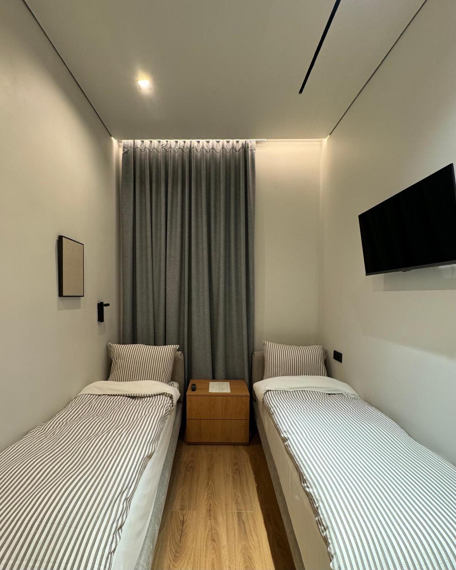 Mosh Mosh Boutique Hotel الماتي المظهر الخارجي الصورة