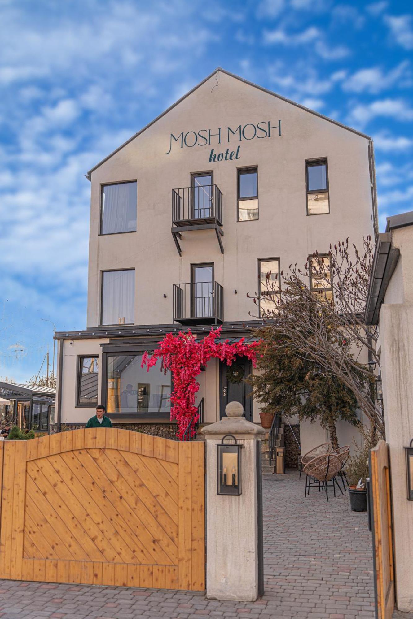 Mosh Mosh Boutique Hotel الماتي المظهر الخارجي الصورة